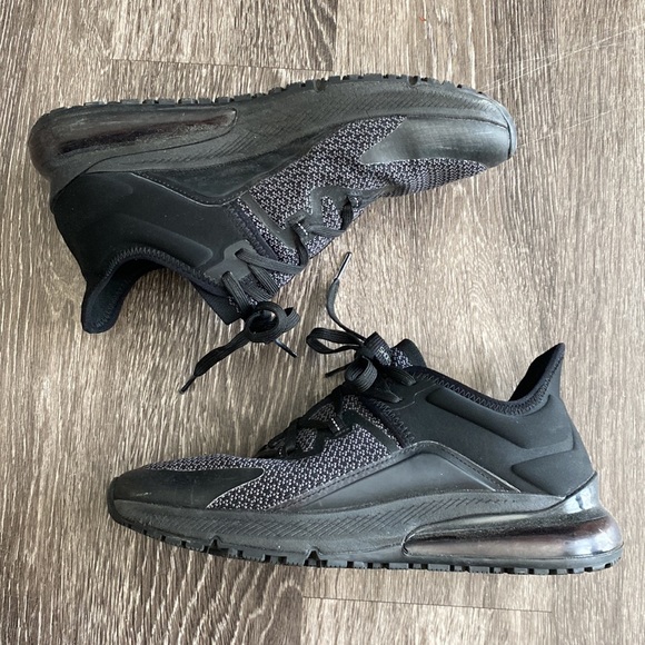 Shoes For Crews Gia black slip-resistance shoes - Picture 8 of 17